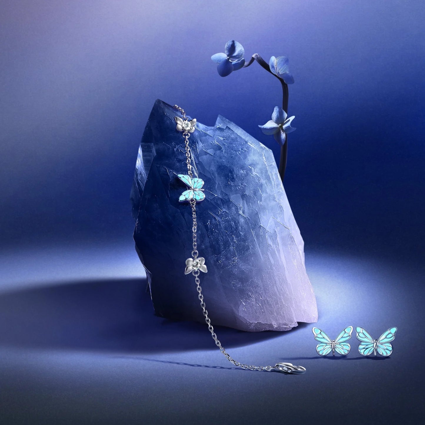 Mini&More. Butterfly Glow In The Dark Luminous Enamel Bracelet